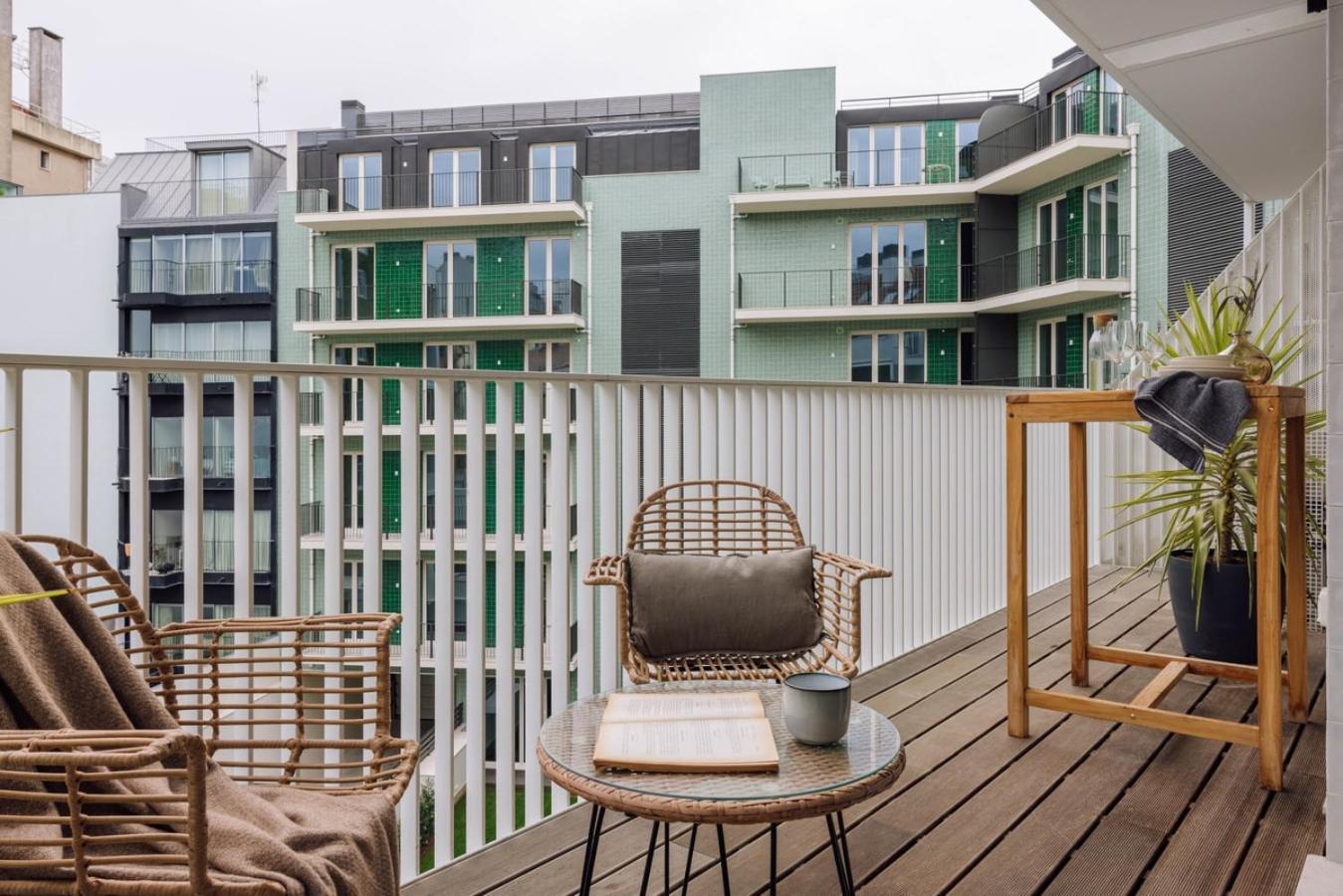 Batu - 2 Bedrooms And Terrace In Santo Antonio Lisboa